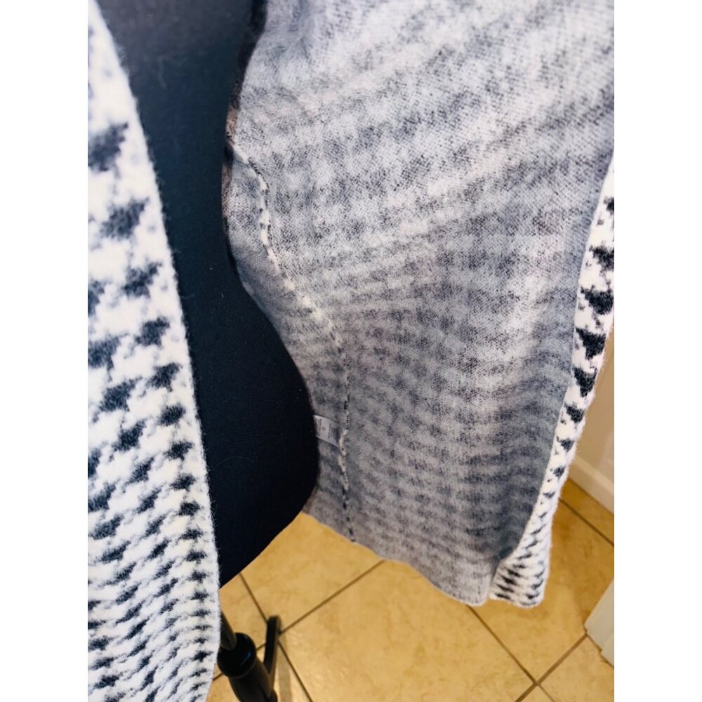 Houndstooth Long Open Soft FleCardigan Sweater By Cyrus Black White - Medium Siz - Picture 8 of 11